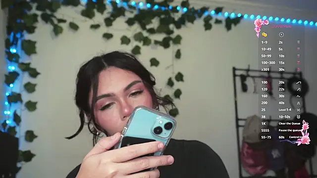 Snapshot of nina_cat420 chatting on February 3, 2026, 7:46 am nina cat420 online show from February 3, 2026, 7:46 am