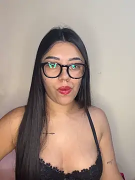 Snapshot of Alexa69xx chatting on October 16, 2025, 12:11 am Alexa69xx online show from October 16, 2025, 12:11 am