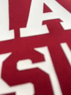 TiffanyyLam online show from September 18, 2025, 11:23 am