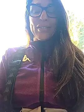 sexy7883 online show from February 17, 2026, 8:11 am