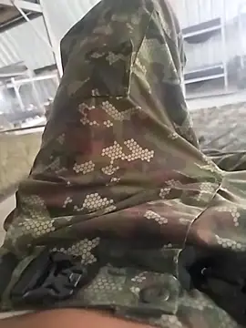 Snapshot of Jaguarcom chatting on September 10, 2025, 2:17 pm Jaguarcom online show from September 10, 2025, 2:17 pm