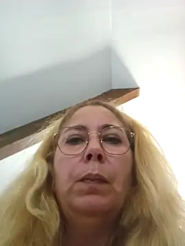 misscokine666 online show from October 1, 2025, 8:26 pm