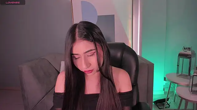 MayaMoretti  online show from March 21, 2026, 3:33 am