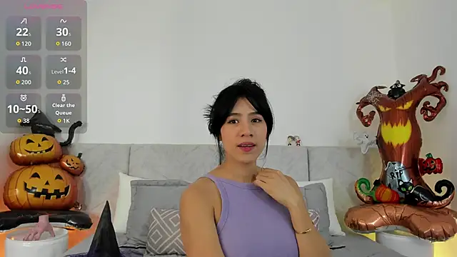 GinebraBrown online show from October 16, 2025, 6:42 pm