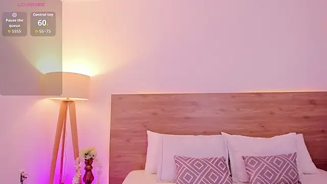 GinebraBrown online show from November 6, 2025, 6:42 pm