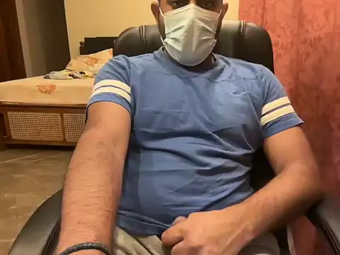 Snapshot of BobgaBonga chatting on November 5, 2025, 6:30 pm BobgaBonga online show from November 5, 2025, 6:30 pm