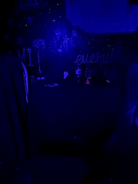 Snapshot of johnboones10 chatting on November 27, 2025, 11:51 pm johnboones10 online show from November 27, 2025, 11:51 pm