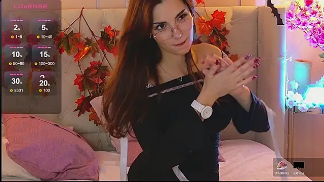 LeaMelone online show from November 12, 2025, 7:13 pm