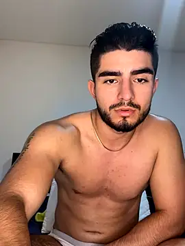 zayn maximoff online show from September 15, 2025, 4:01 am