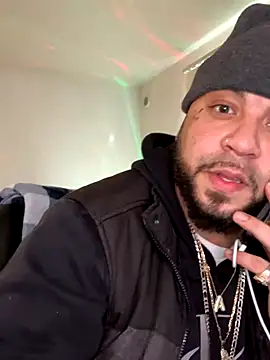 Brownroyal online show from October 7, 2025, 11:46 pm