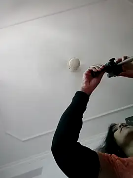 Deepa Sharma143 online show from September 14, 2025, 2:11 am