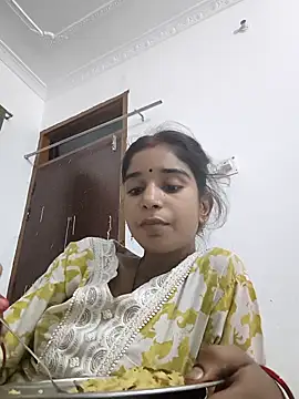 Hot-Soniya2 online show from September 30, 2025, 5:29 pm