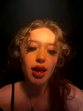 GermanCocoo online show from September 10, 2025, 12:10 am