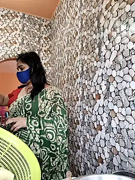 naughty nataasa online show from April 12, 2026, 8:08 am