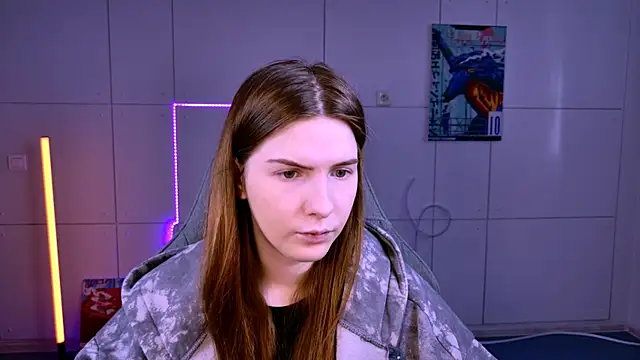 Snapshot of AliceCUNTach chatting on September 10, 2025, 5:07 am AliceCUNTach online show from September 10, 2025, 5:07 am