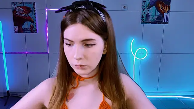 Snapshot of AliceCUNTach chatting on September 19, 2025, 5:09 am AliceCUNTach online show from September 19, 2025, 5:09 am