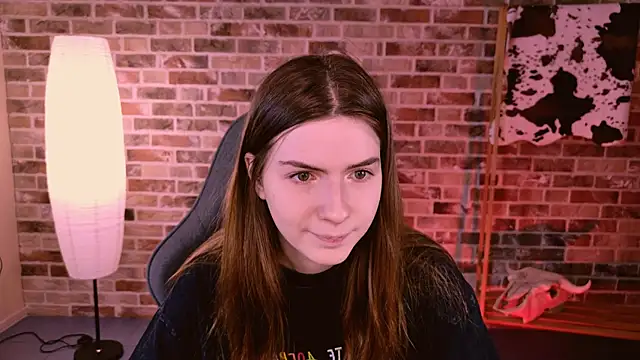 Snapshot of AliceCUNTach chatting on November 6, 2025, 5:08 am AliceCUNTach online show from November 6, 2025, 5:08 am