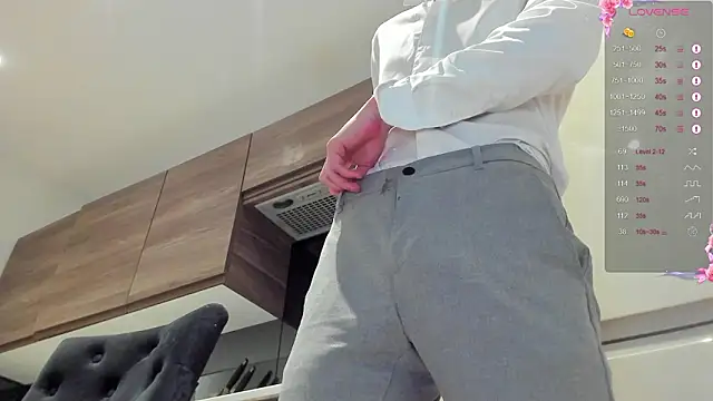 DominantAlex18 online show from February 14, 2026, 2:47 pm