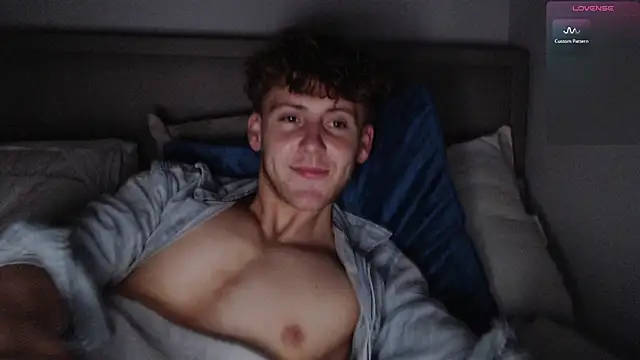 DominantAlex18 online show from March 18, 2026, 3:31 am