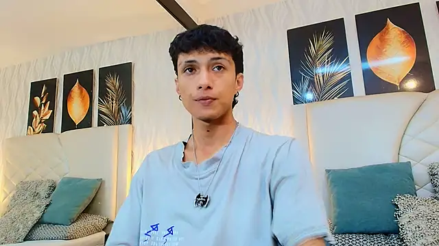 Lean Portman online show from January 14, 2026, 10:47 pm