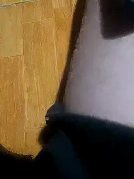 Snapshot of dogslavehf chatting on November 9, 2025, 3:10 pm dogslavehf online show from November 9, 2025, 3:10 pm