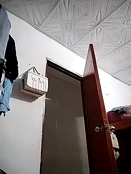 Angelly ricura online show from December 21, 2025, 11:56 pm