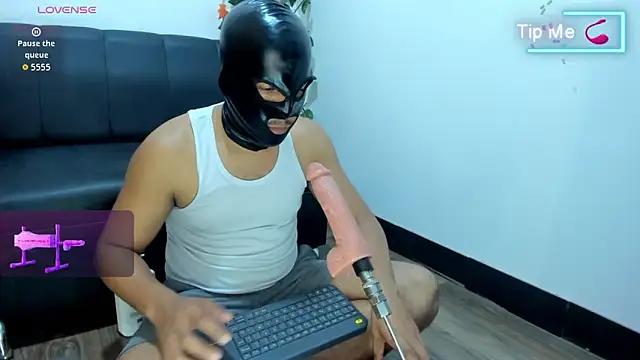 Misterjhons2 online show from September 17, 2025, 6:20 pm