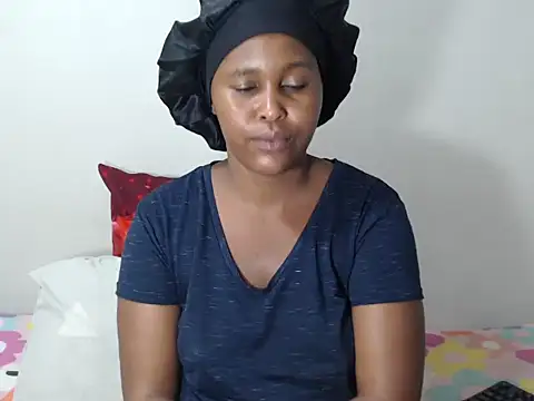 NaughtyHornyBitch  online show from October 29, 2025, 4:09 pm