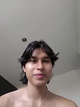 TeddyBear 07 online show from October 15, 2025, 2:06 pm