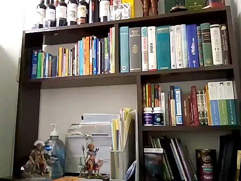 HomHot47 online show from September 18, 2025, 2:35 am