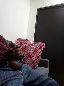 HomHot47 online show from February 11, 2026, 3:11 am