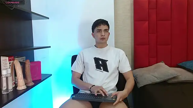 Cady Hot online show from November 25, 2025, 8:31 pm