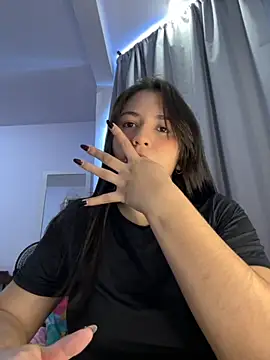 Angeldusttt online show from September 27, 2025, 5:40 pm