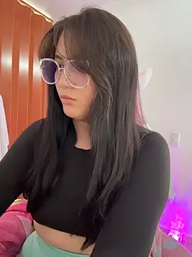 Angeldusttt online show from October 17, 2025, 3:58 pm