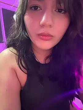 Angeldusttt online show from May 10, 2026, 3:23 am