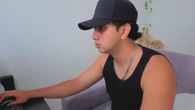 0ne 0f 0ne online show from September 11, 2025, 1:55 pm