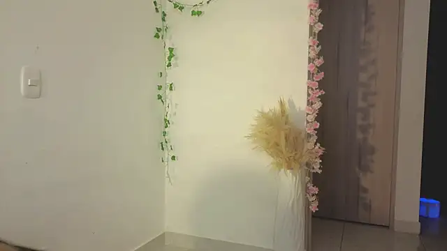 0ne 0f 0ne online show from October 5, 2025, 3:05 am