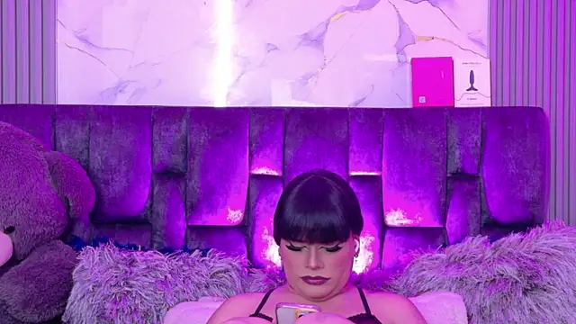 Snapshot of Ava_Cristi chatting on June 4, 2026, 5:52 pm Ava Cristi online show from June 4, 2026, 5:52 pm