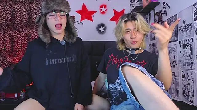 Snapshot of Vamps_Lovers chatting on November 10, 2025, 12:59 pm Vamps Lovers online show from November 10, 2025, 12:59 pm