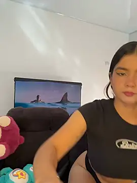 Ashley and Zoe online show from July 5, 2026, 8:05 pm