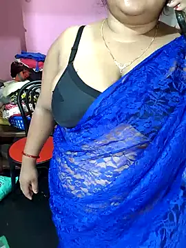 Snapshot of hotbhabhi011 chatting on May 19, 2026, 4:19 am hotbhabhi011 online show from May 19, 2026, 4:19 am
