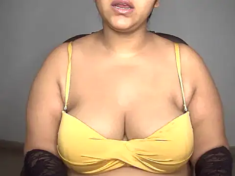 mrymlove online show from October 8, 2025, 5:21 pm