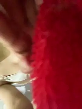 viluna online show from September 11, 2025, 11:49 pm