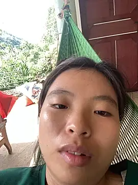 viluna online show from September 21, 2025, 1:51 am