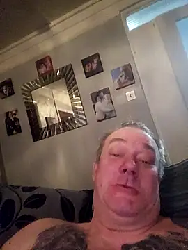 Snapshot of MysteriousToy4 chatting on March 22, 2026, 8:40 am MysteriousToy4 online show from March 22, 2026, 8:40 am