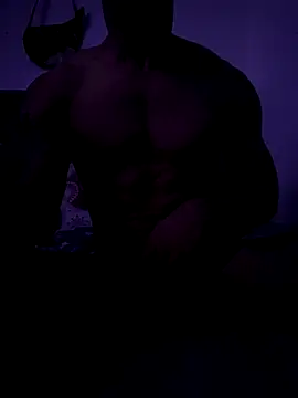 Snapshot of adrian_ray chatting on October 22, 2025, 5:19 am adrian ray online show from October 22, 2025, 5:19 am