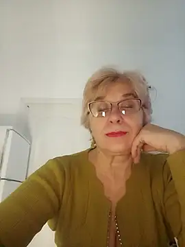 52MiaLove02 online show from January 7, 2026, 6:05 am