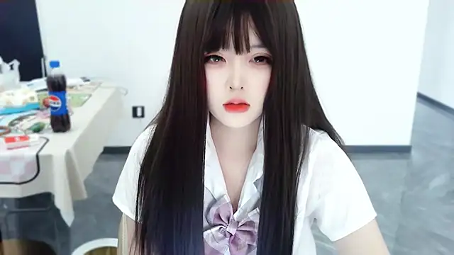 -caicai online show from October 5, 2025, 2:32 am