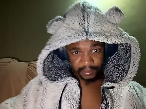 Cianda24 online show from December 13, 2025, 8:36 pm