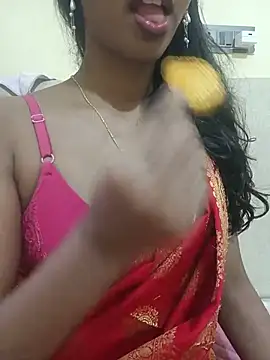 riyaroy9999 online show from June 21, 2026, 1:41 am